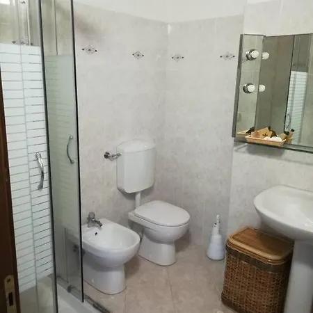 Ca Rosa.con Posto Auto.citra:010054-lt-0578 דירה *
